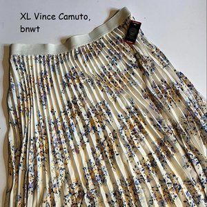 XL Pleated Skirt by Vince Camuto, cream and lavender
